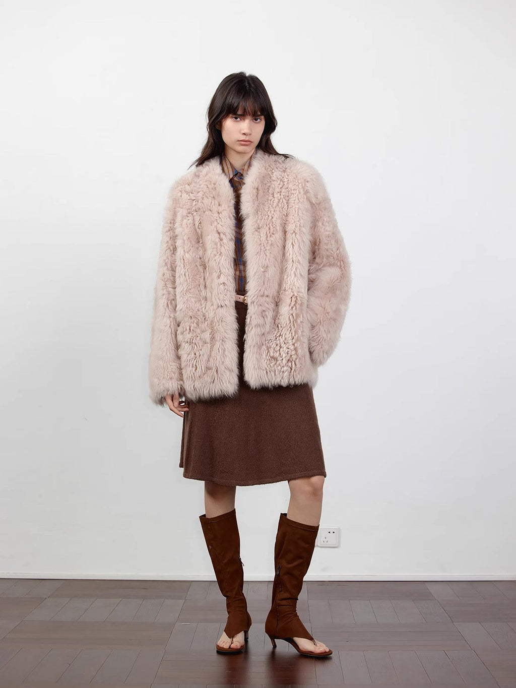 Sea of Love Accompaniment Casual Stand-Up Collar Tuscan Sheepskin